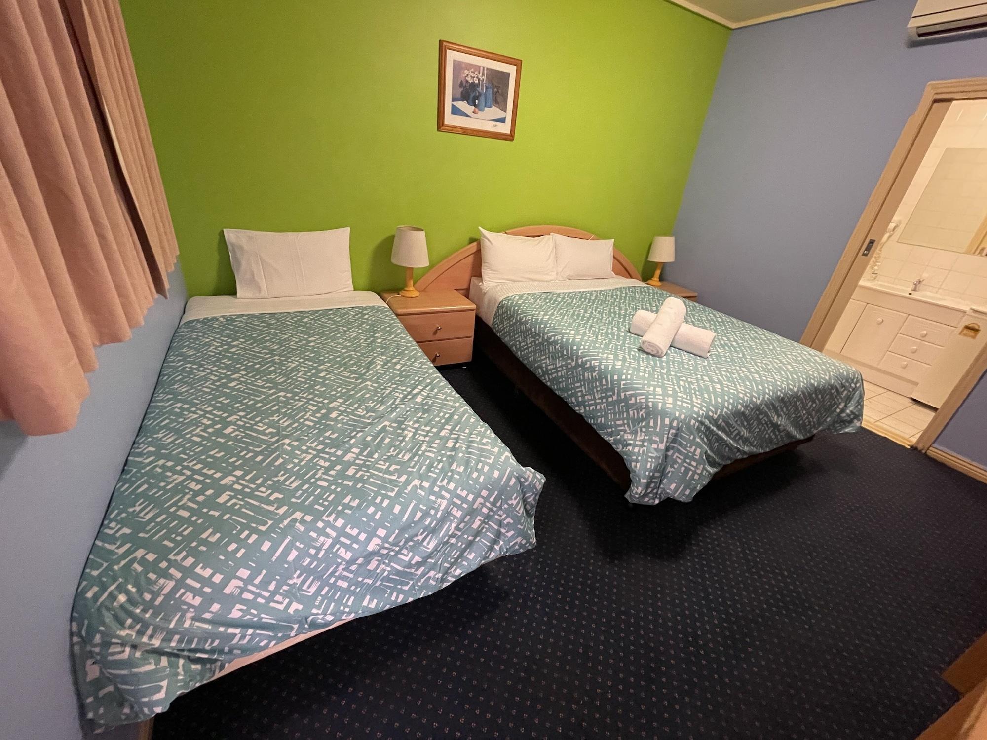 City East Motel Melbourne Exteriör bild